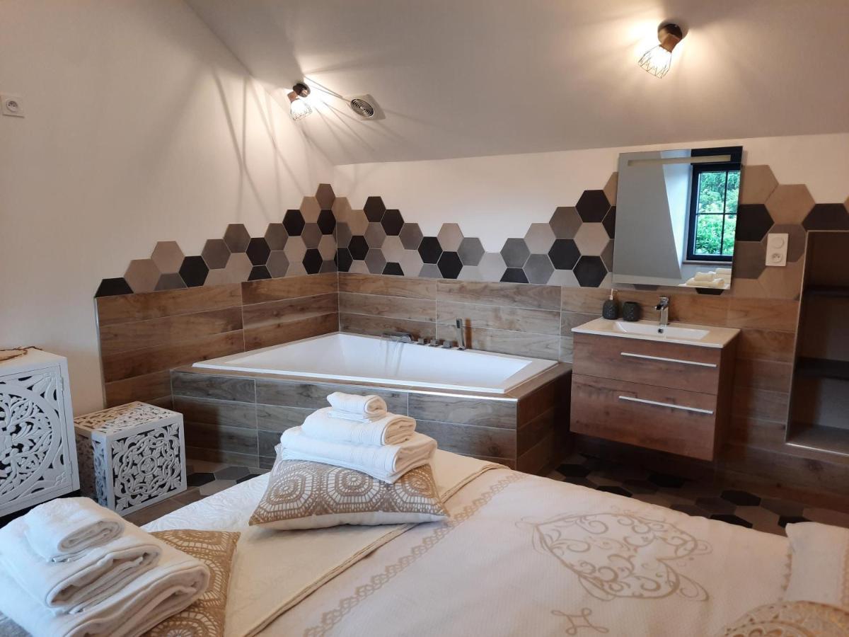Madelaine Ranch, Nouvelle Piscine 2025 Villa Le Gast Kültér fotó